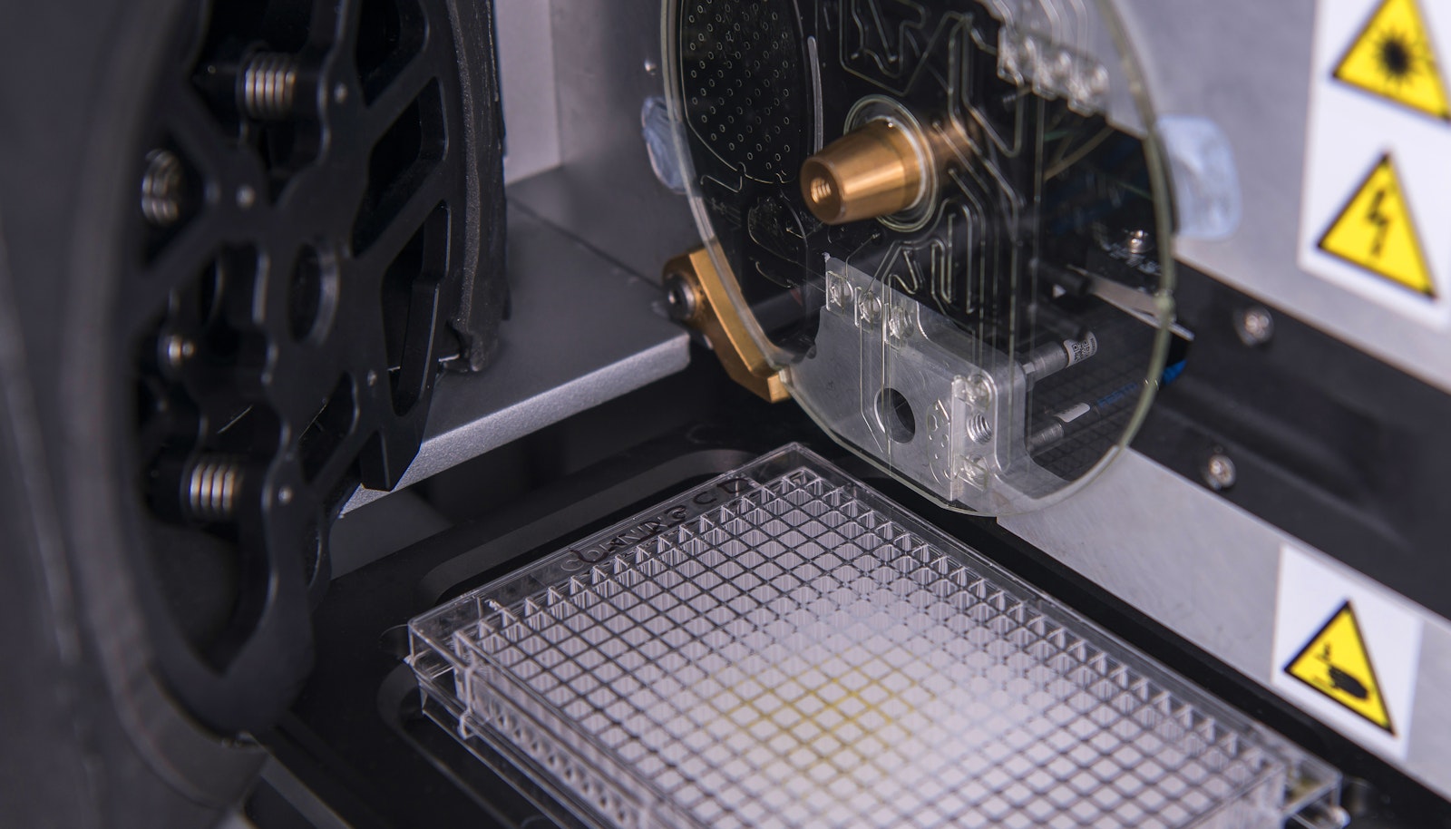 Sphere Fluidics Close